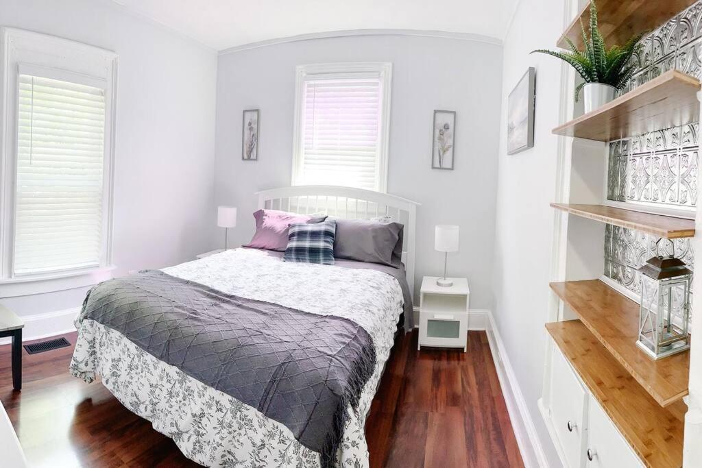 Historic Peaceful Apartment ニューヘイブン エクステリア 写真
